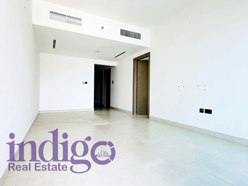 EXCLUSIVE | MULTIPLE UNITS | CORNER63997526118275112
