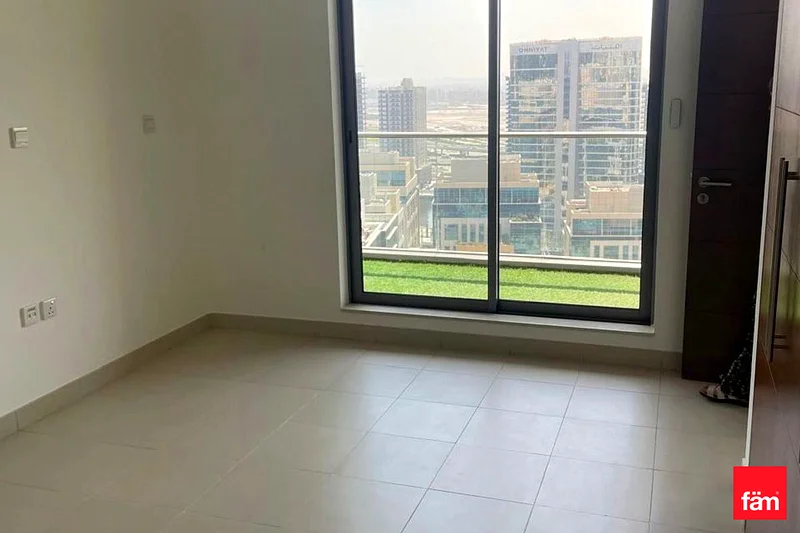 عرض الآن | جاهز للانتقال | طابق عالي63769537273345112
