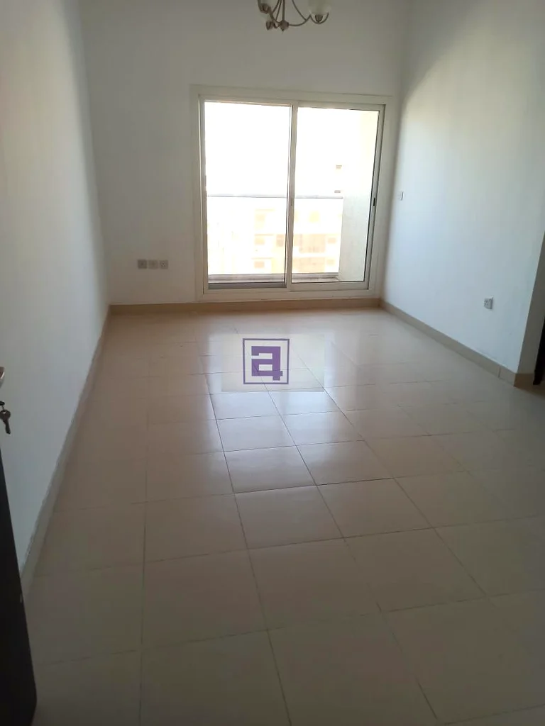 بناء الأسرة في النهدة 2 دبي. خيار جيد للعائلات التي تبحث عن بيئة آمنة ومريحة للعيش.63756782302849113