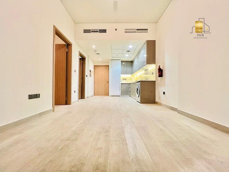 Luxury All Around | Brand New | Cozy 1 B/R | Chiller Free | Kitchen Appliances63803840415362112