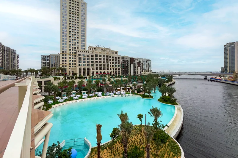 Fully Furnished | Vacant | Lagoon Access64024404657282110