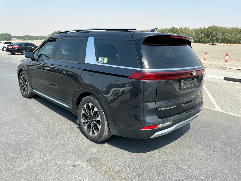 KIA CARNIVAL63612077408897114