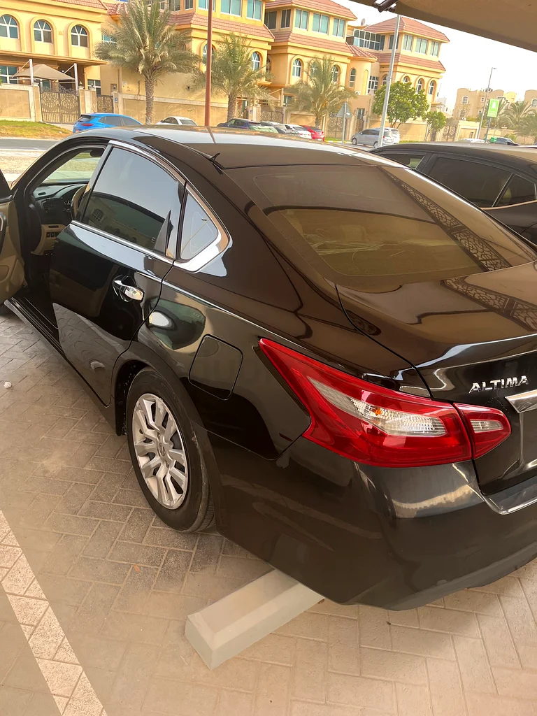 Nissan Altima 201863613130952706112