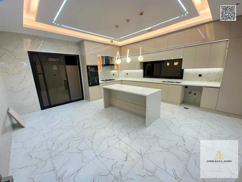 For sale: Modern villa, including air conditioning, electricity and water, directly next to the mosque, with very luxurious finishes in Ajman63902007876483114