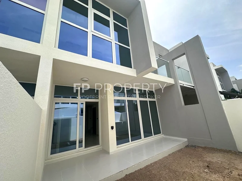 Spacious 3BR | Ready To Move | Best Location63741341781249110