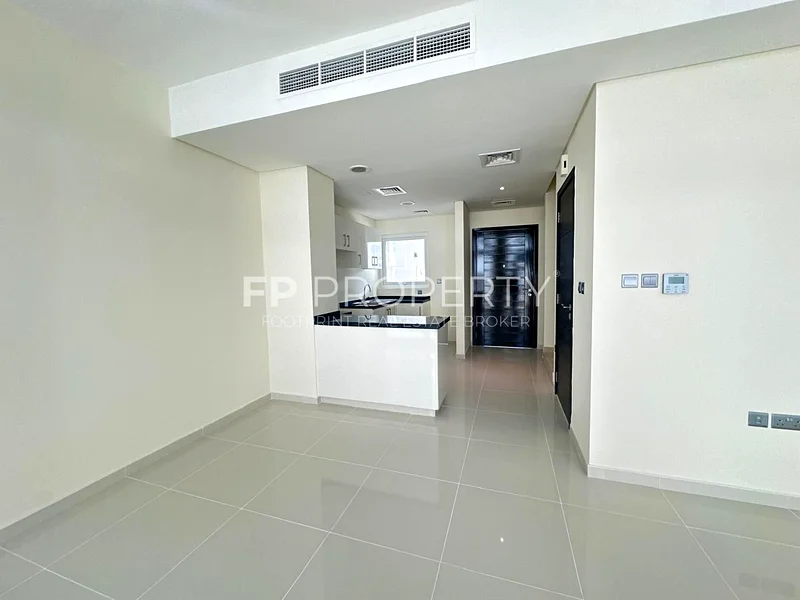 Spacious 3BR | Ready To Move | Best Location63741341781249114