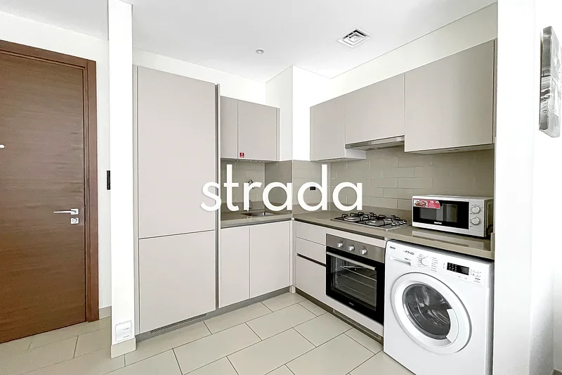 Ready to Move | Pool View | High End Furnished63757668772866114
