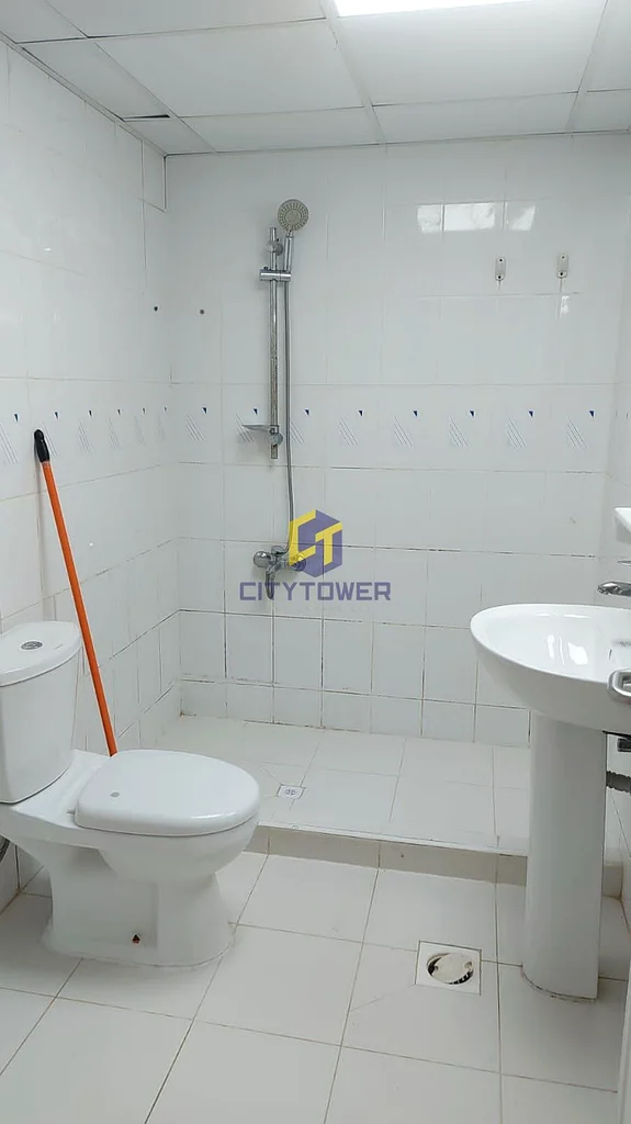 شقة ب studio مع مطبخ مغلق متاحة بالقرب من مخرج مترو برجمان 1 في موقع مميز63768745360513114