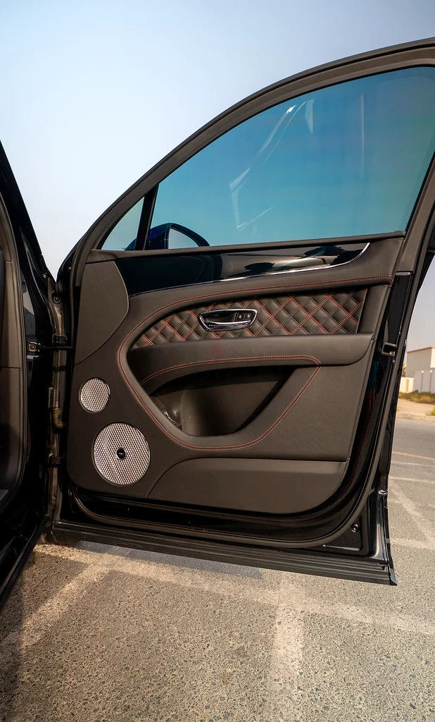 Bentley Bentayga | First Edition | 2021 | 2 keys | no accidents | Naim speakers | V863613464916353113
