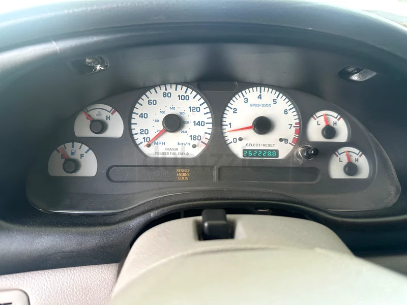 FORD MUSTANG GT 200263612081592578114