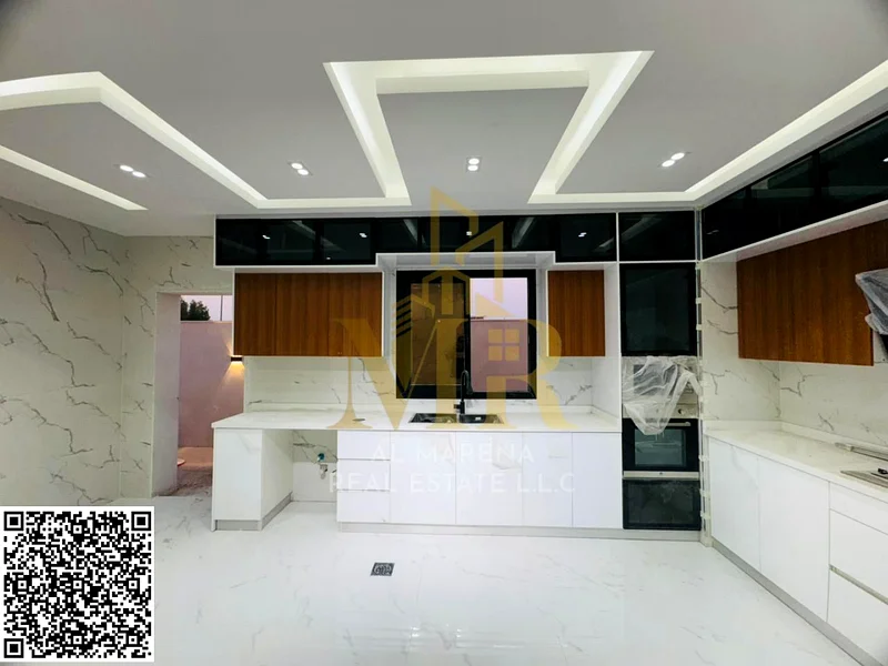 فرصة ذهبية - فيلا زاوية بمستويين وسطح في الحليه 2 | 7 غرف نوم رئيسية + 3 صالات | بسعر شامل63902866056578114