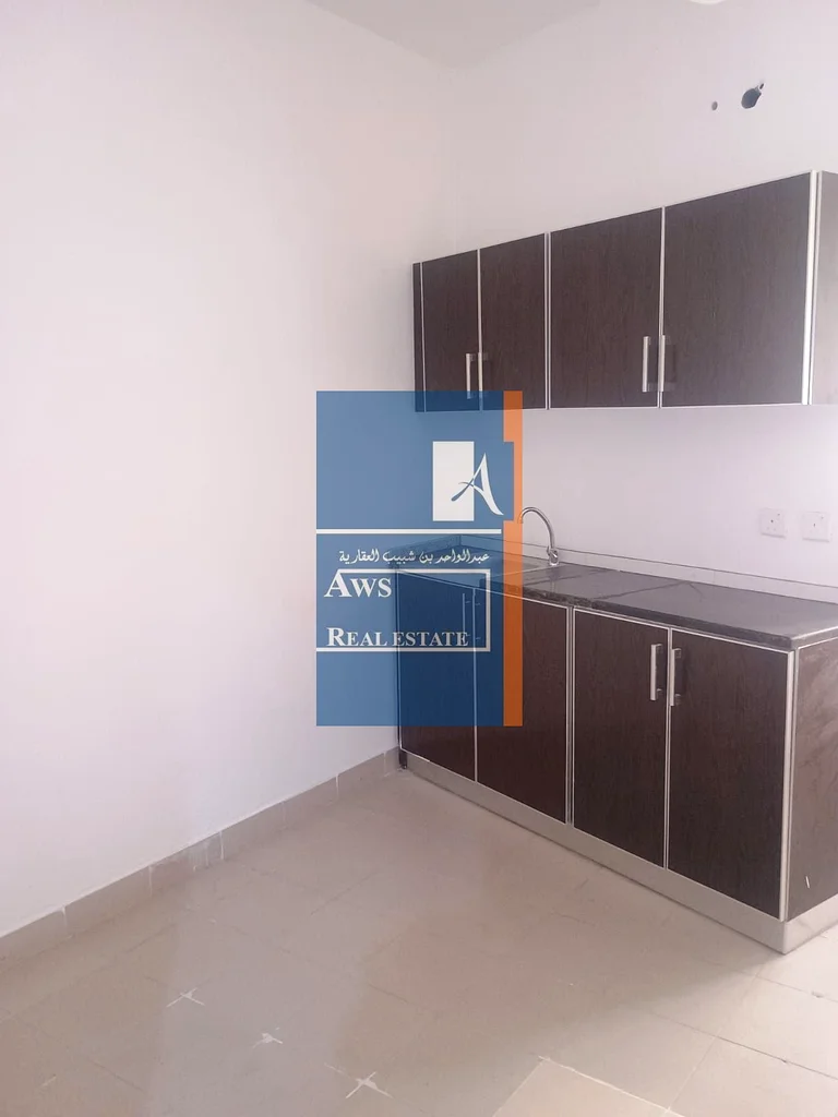 استوديو بأسعار معقولة في ديرة للعزاب، بالقرب من الاحتياجات اليومية الأساسية63737826715266111