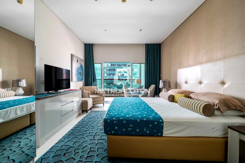 Fully Furnished Studio | Balcony | Prime Location63790892476803112