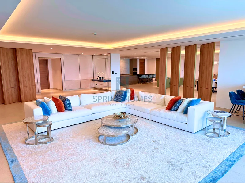 Ultra luxurious | Sea View | Private Beach64006947006722110