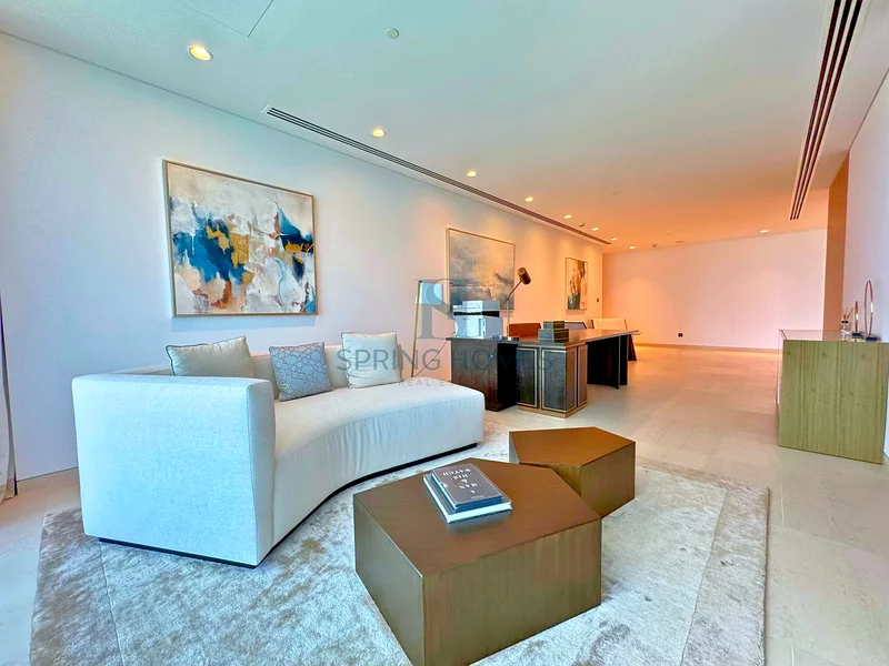 Ultra luxurious | Sea View | Private Beach64006947006722112