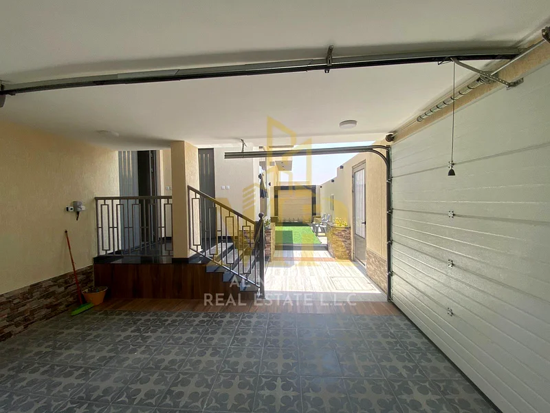 🏡 For Sale – Luxury Villa in Al Bahia – Ajman | 2 Floors + Roof | 6 Master Bedrooms | Majlis + 3 Living Halls | 2 Modern Kitchens | Maid’s Room | Spa63882551633921114