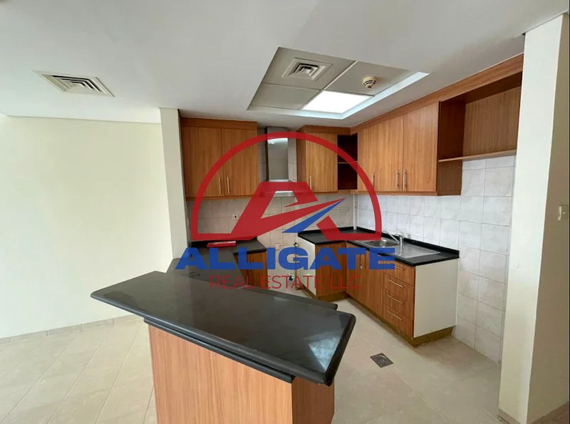Studio for rent/ Good location / Well Maintained /63808434111363112