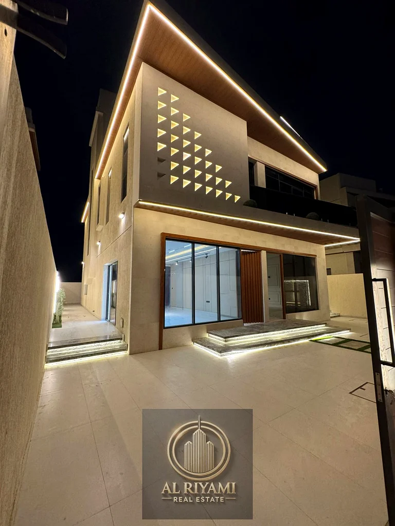 Enjoy a luxurious villa with a world-class design you'll love to own63902008025857114
