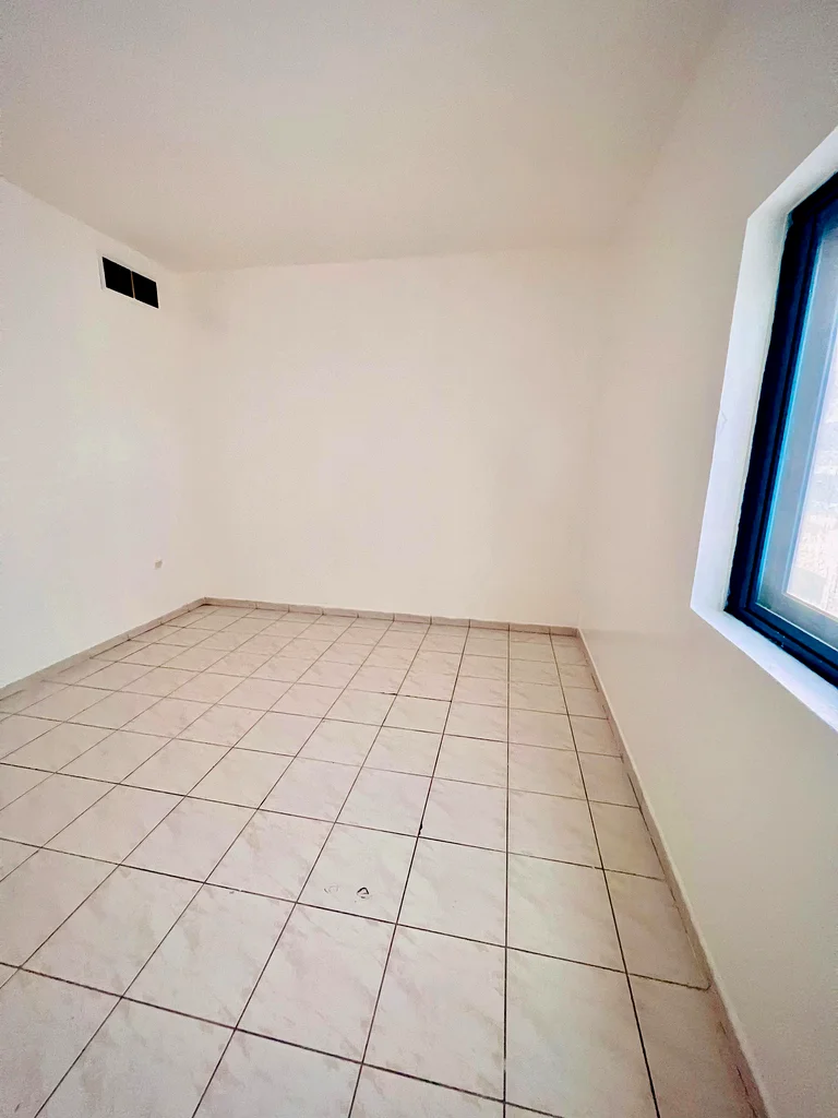 Neat And Clean 2bhk With 2 Washrooms +Balcony Only In 43k Close To Dubai Exit Shj Call Sheikh63706954744066113
