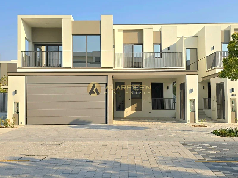 Exclusive | High End | View Now63930161962369110
