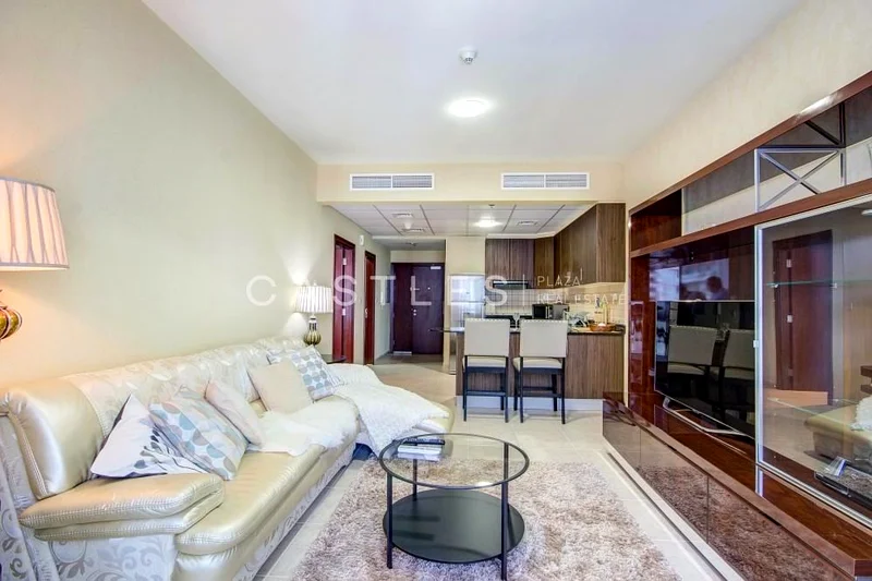 Fully furnished | Spacious & bright | Ready now63776831320962110