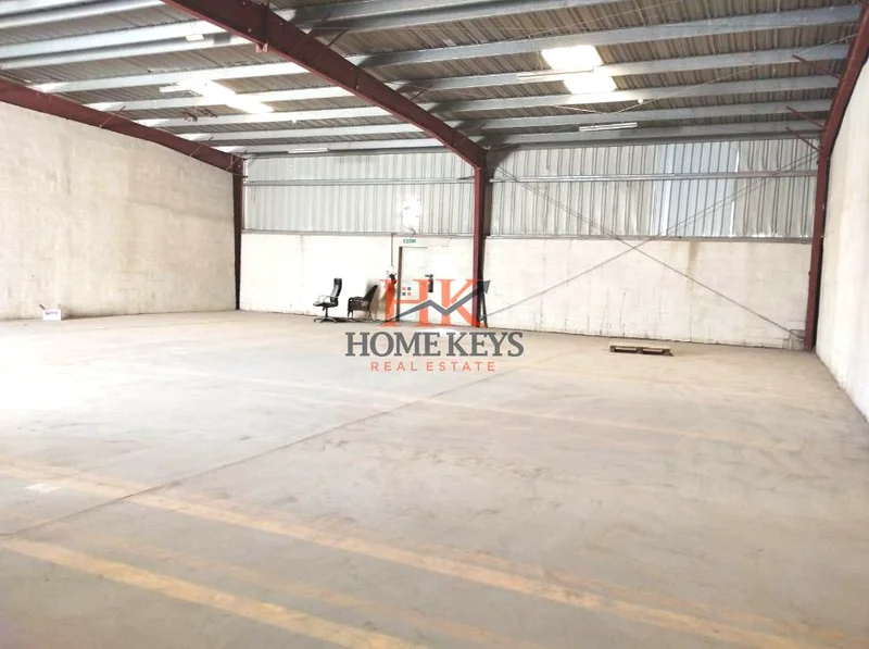 Warehouse for Rent in Al Quoz | 3,000 SQFT | 17kW Power | Tax Free63617435504002112