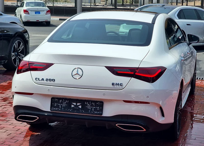 Mercedes-Benz CLA 200  Std 1.5L AMG Under Warranty 2025 GCC63613462145794113