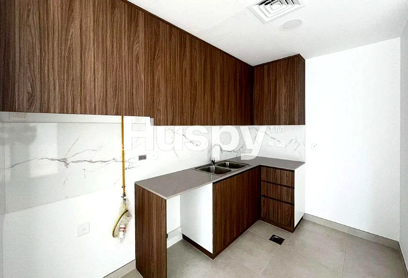 Brand New I Corner Plot I Ready to View63737272557954113