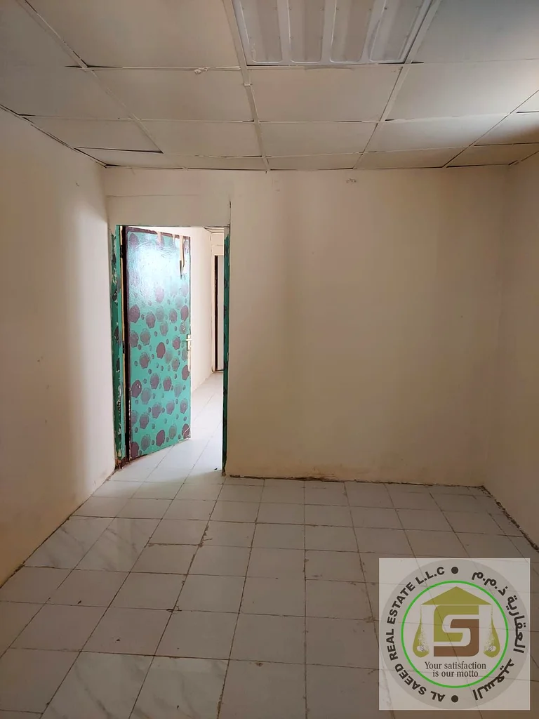 1BHK63718756551811110