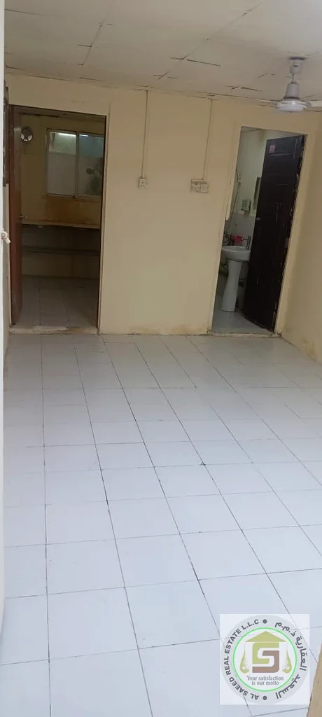 1BHK63718756551811111