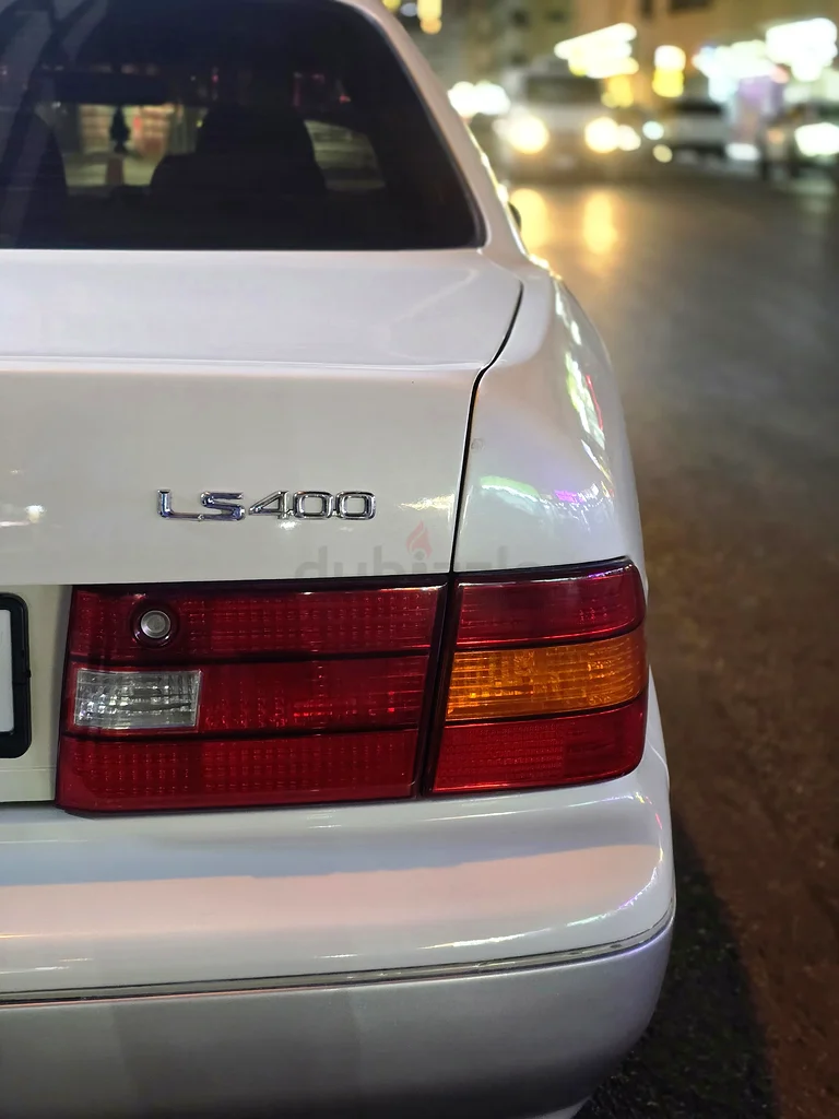 Lexus LS400 2000 model63612072843649111