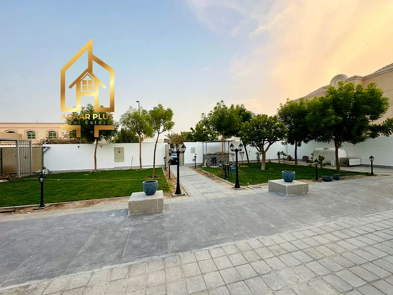 Ready to Move Alwarqa Brand new 4 master bedroom villa | Maids room63730333361794111