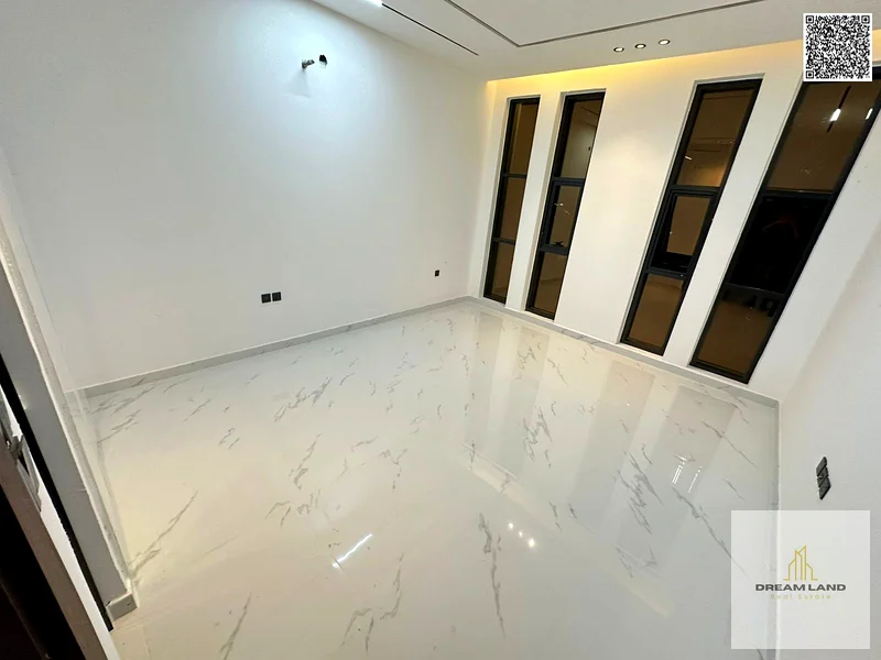 A villa at a price including registration and ownership fees on the main street, ready for occupancy in the most prestigious areas of Ajman, freehold63913890503171113