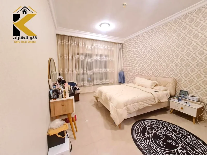 Rare opportunity with open city and creek view63866092791553112