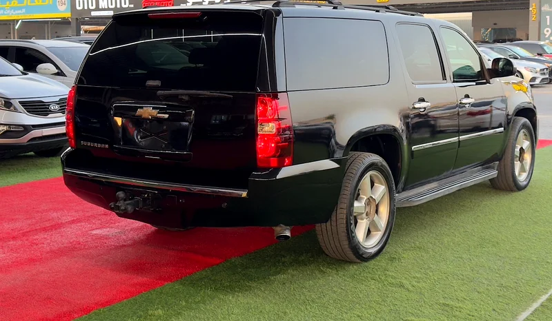 Chevrolet Tahoe LTZ 2010 model, fully optioned, excellent condition63612067452930113
