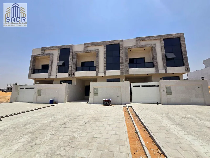 Own a villa with monthly installments without fees, in a prime location.63911300377218110