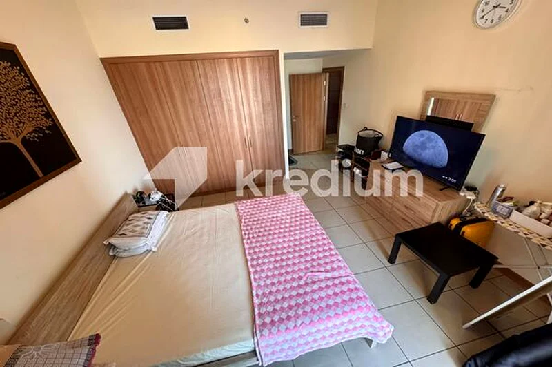 Fully Furnished 1BHK | Spacious Layout | 2 Baths63774815051137113