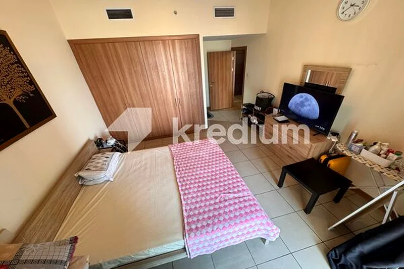 Fully Furnished 1BHK | Spacious Layout | 2 Baths63774815051137114
