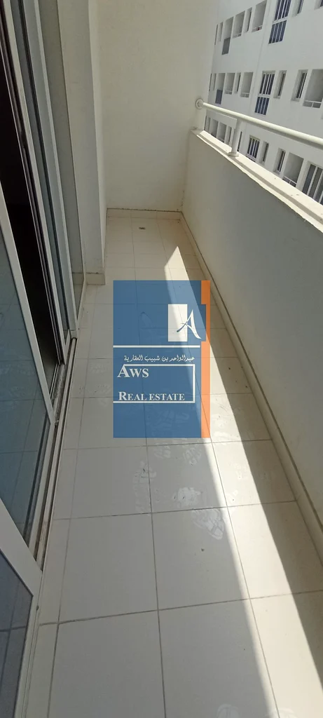 Modern & Spacious Studio for Family, Semi-Furnished with Essential Amenities63763877616642112