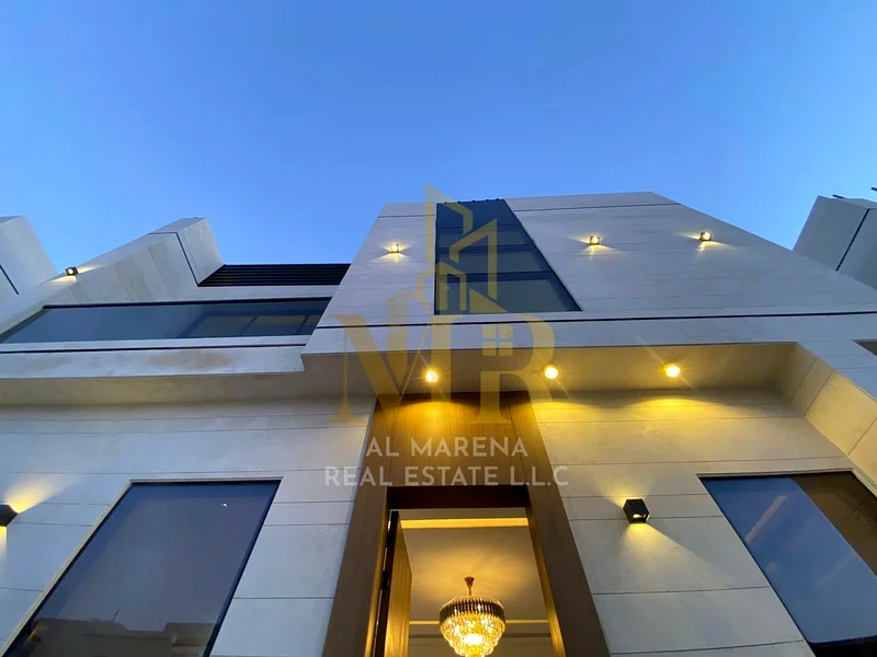 🏡 For Sale – Luxury Villa in Al Bahia – Ajman | 2 Floors | 5 Master Bedrooms | Majlis & 2 Living Halls | Kitchen | Maid’s Room | Private Yard | Plot63882551657475112