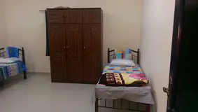 FURNISHED BED SPACE AVAILABLE IN FLAT FOR EXECUTIVE INDIAN BACHELORS