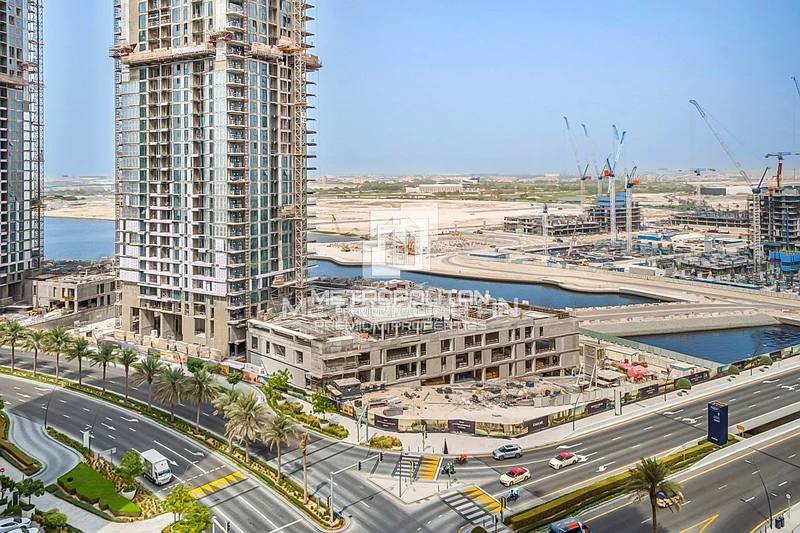 Stunning | Skyline Views | Premium Location64026130614659113