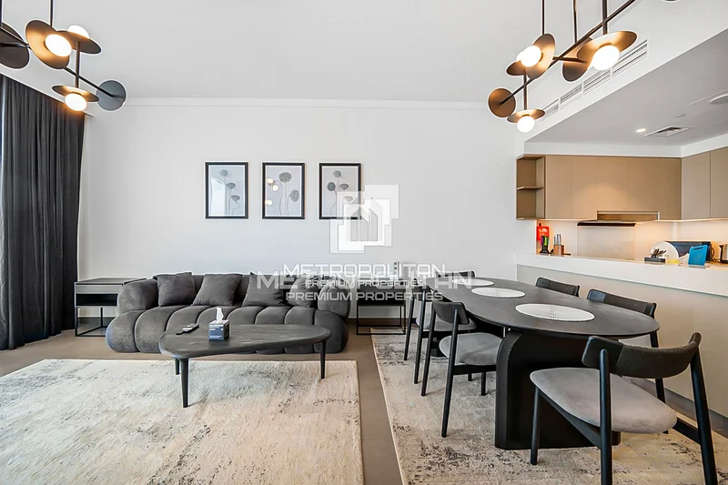 Stunning | Skyline Views | Premium Location64026130614659112