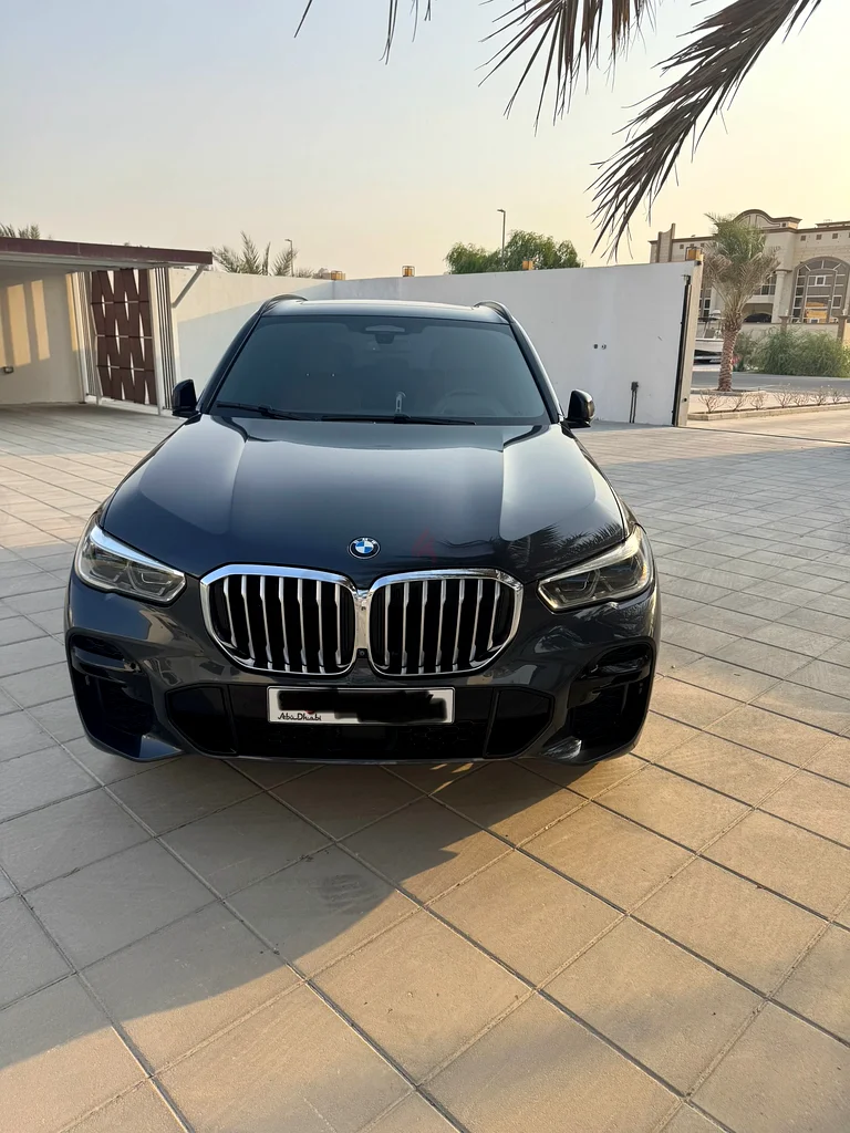 BMW X5 40i63612445994115111