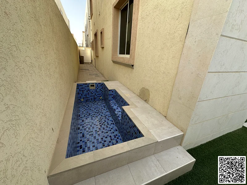 فيلا بمسكن 5 غرف نوم رئيسية مع مسبح للإيجار في الياسمين عجمان63716766811393114