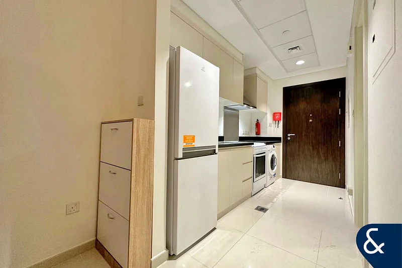 STUDIO | GOLF COURSE VIEWS | TENANTED63973456460674114