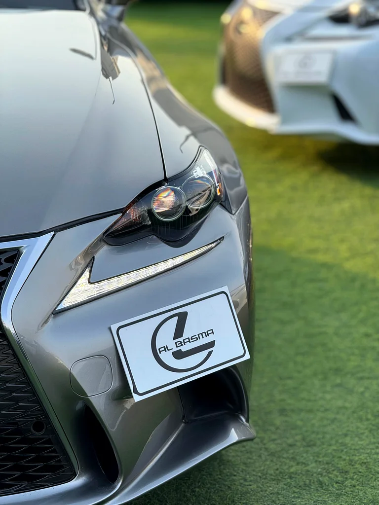 Lexus IS200t F-SPORT63612074488577111