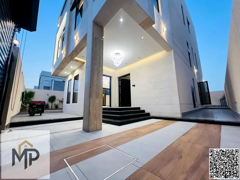 Luxury villa for sale, including water, electricity, air conditioning, and a private pool, with no service fees, behind Azha Mall and Complex63903070614530114