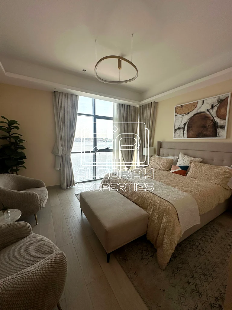 Waterfront Elegance 30 mins from Burj Khalifa63877166408705112
