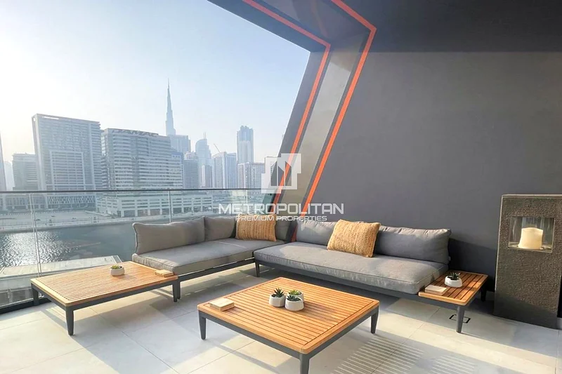 Vacant | Canal And Pool Views | Low Floor63791562829057110